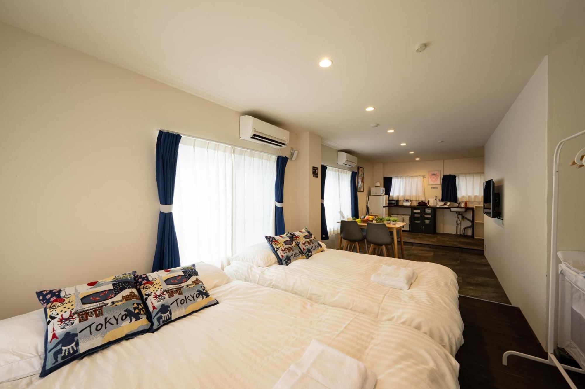 Thunder Hotel -雷門サンダーホテル- 浅草駅から徒歩5分 ベビー用品付き ファミリーも歓迎 大人8名もok!! Tokio Buitenkant foto