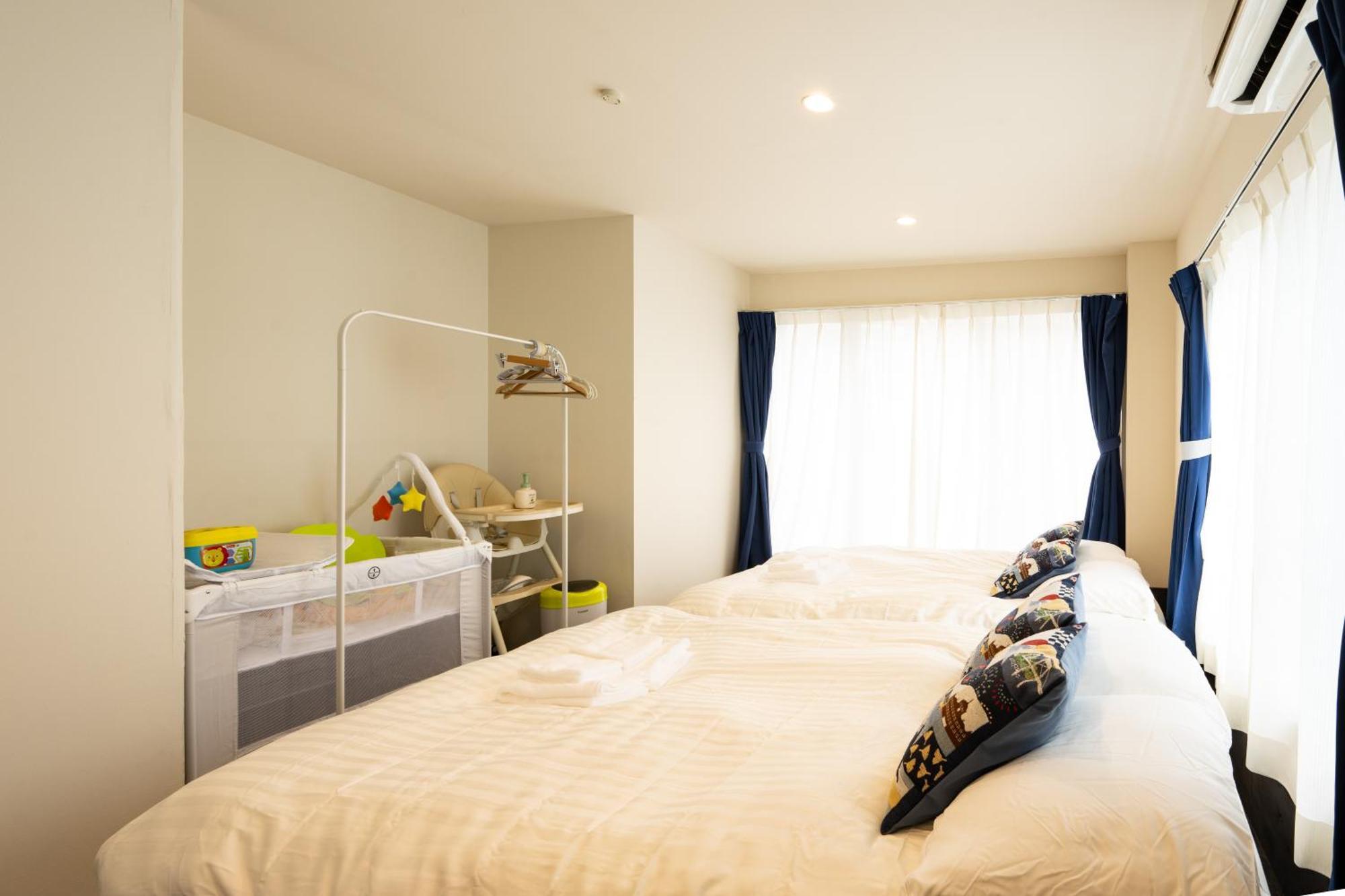 Thunder Hotel -雷門サンダーホテル- 浅草駅から徒歩5分 ベビー用品付き ファミリーも歓迎 大人8名もok!! Tokio Buitenkant foto