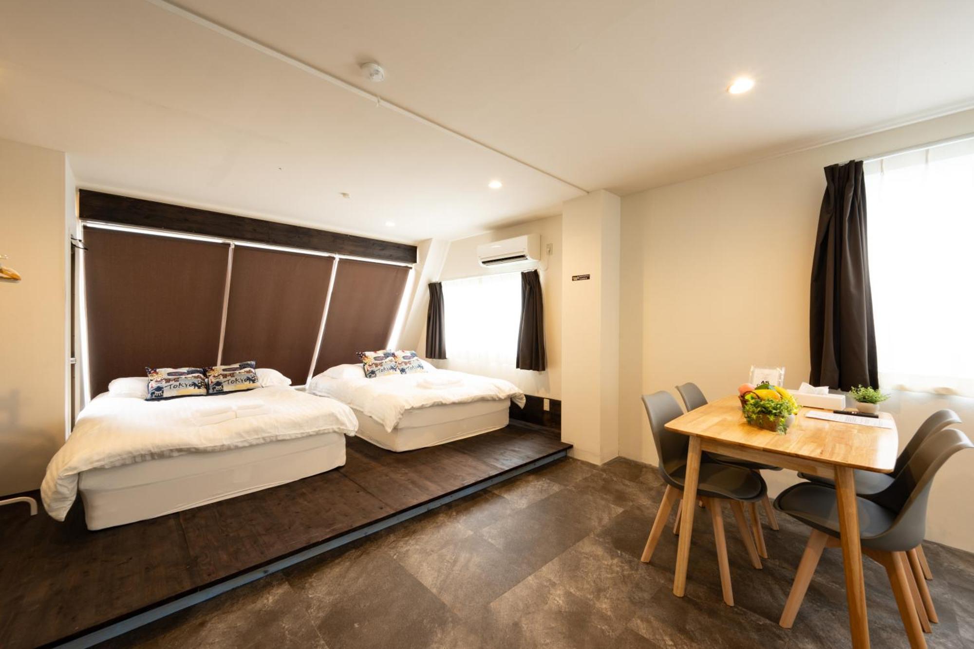 Thunder Hotel -雷門サンダーホテル- 浅草駅から徒歩5分 ベビー用品付き ファミリーも歓迎 大人8名もok!! Tokio Buitenkant foto